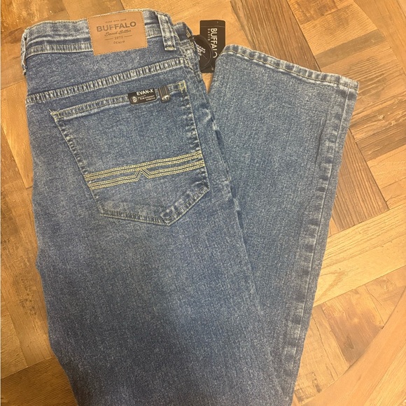 NWT BUFFALO DAVID BITTON EVAN-X SLIM STRAIGHT STRETCH JEANS Size 34x32 - Picture 1 of 7